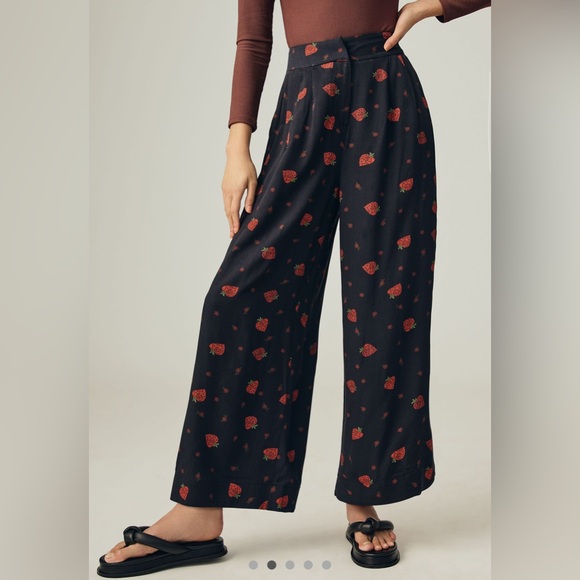 FARM Rio Anthropologie Strawberry Print Wide-Leg Pants - Picture 2 of 13